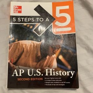 5 Steps to a 5 AP US History Prep Book.